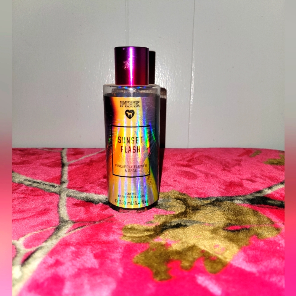 *DISCONTINUED* VICTORIA’S SECRET SUNSET FLASH